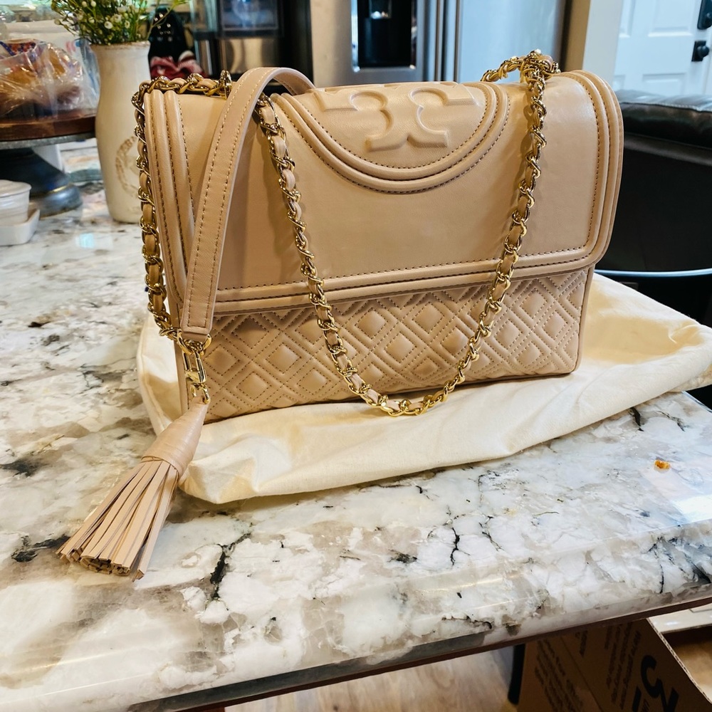 Rare Beautiful Tory burch Fleming bag